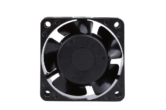 <b>光伏逆變器行業發展迅速,進一步拓寬三巨電機散熱風扇應用空間</b>